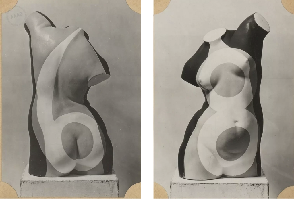 Esculturas/fotografías de Max Ernst para ilustrar la revolución surrealista
