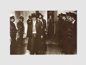 Joseph Beuys: 'Demokratie ist lustig' (1973). MoMA, NY. EE. UU. Grabado (75 x 114,5 cm)