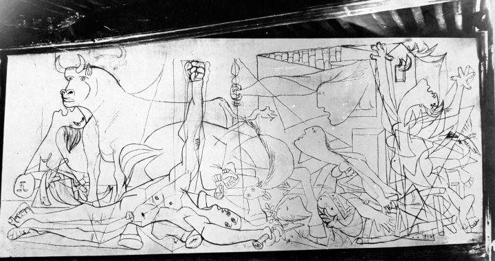 Pablo R. Picasso. ´Guernica' muy primigeneo. Foto de Dora Maar. Museo Nacional Centro de Arte Reina Sofía